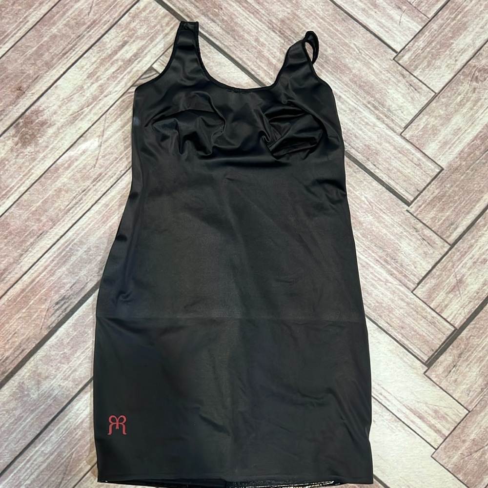 Ruby Ribbon Slip Sz 36